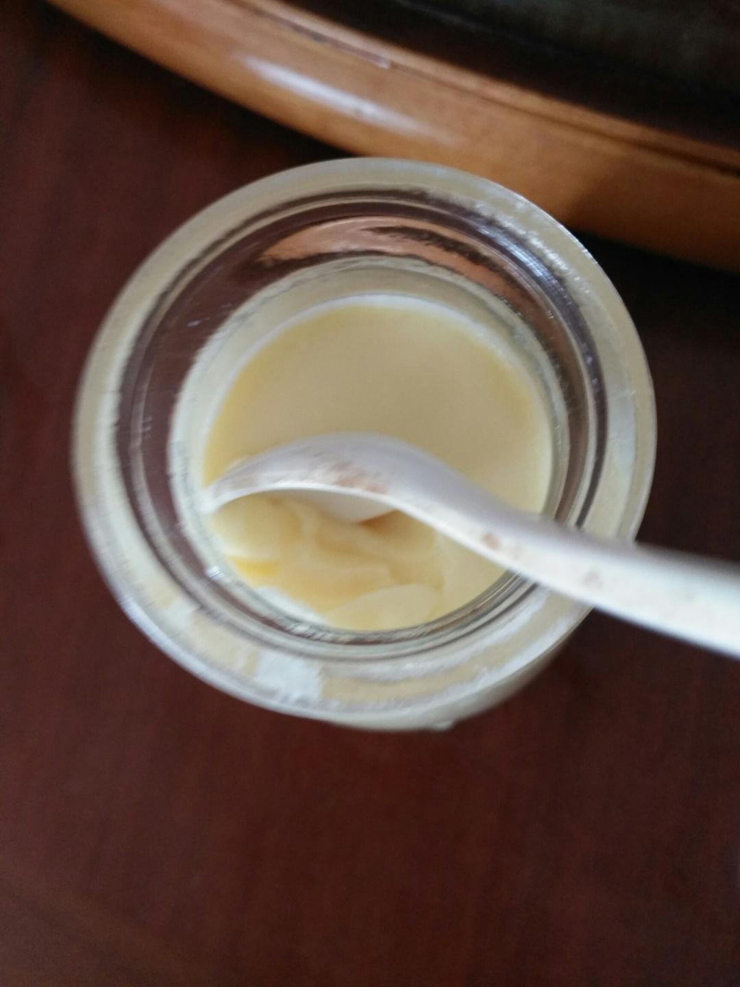 口感滑嫩的【鸡蛋布丁】做法超级简单！