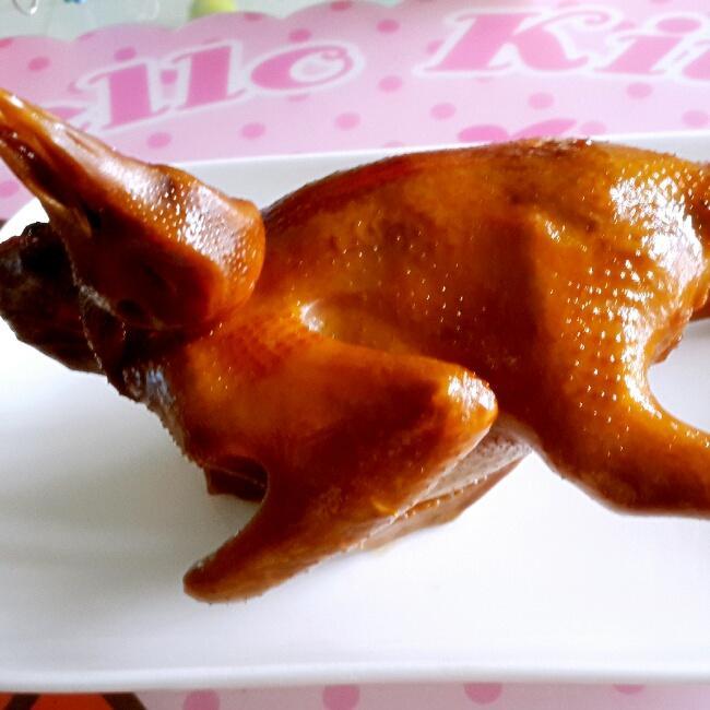 豉油乳鴿的做法
