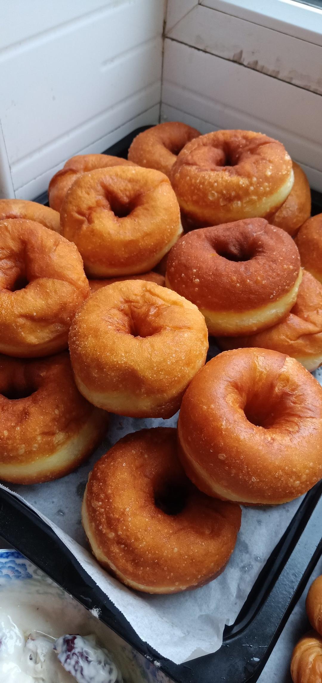 油炸甜甜圈