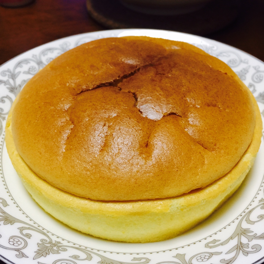 6寸原味戚风蛋糕
