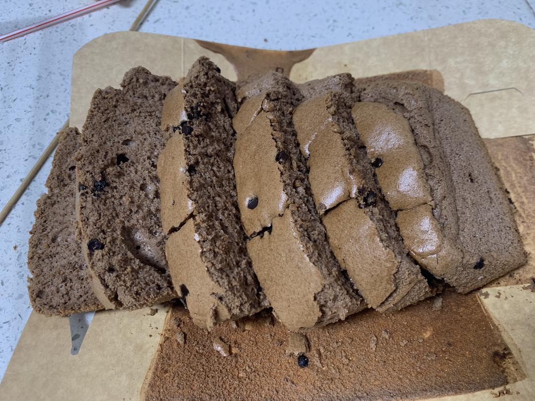 巧克力金枕蛋糕