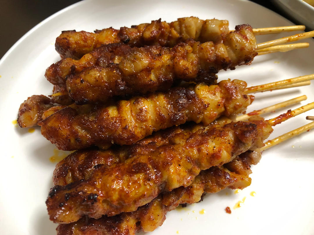 日料店里怎么也要卖三四十一份的烤鸡肉串烧鸟（平底锅版）