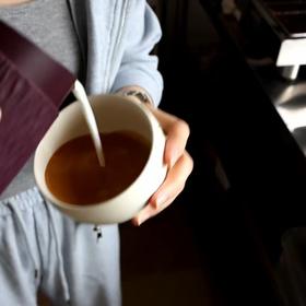 那些咖灰和果叽