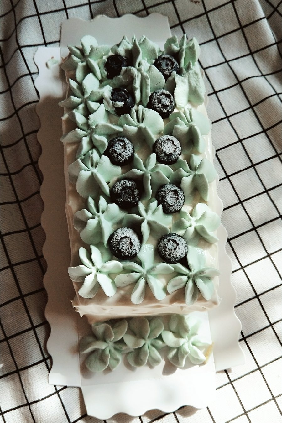 蝶豆花蛋糕卷图片