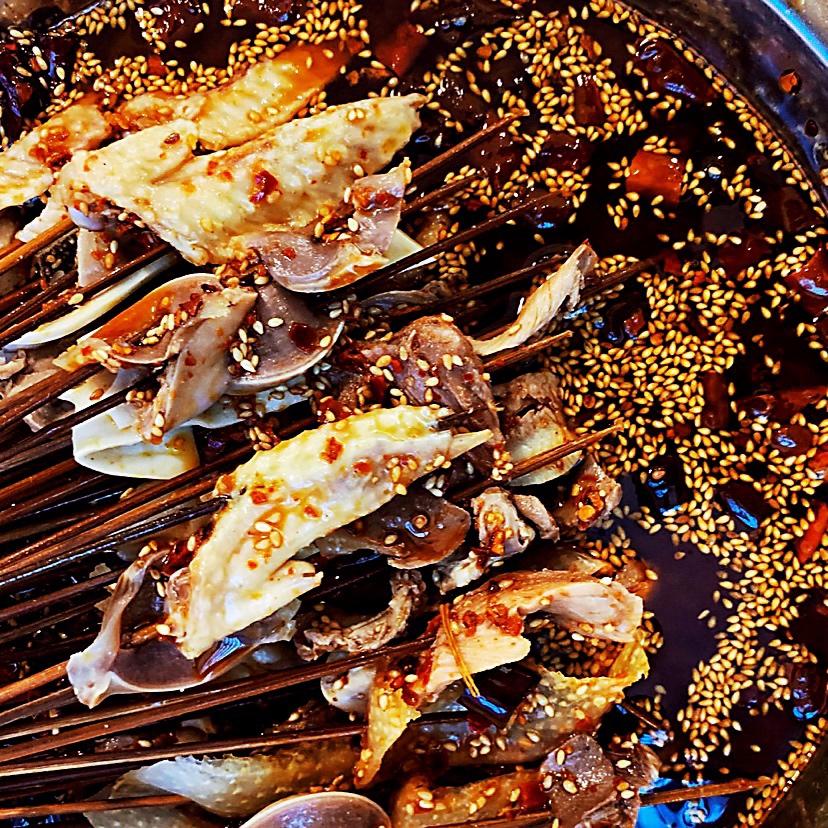 不吃路边摊，不放添加剂，自己在家就能做超好吃的串串香（红油钵钵鸡）