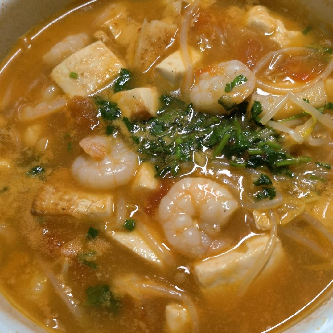 鲜虾豆腐煲