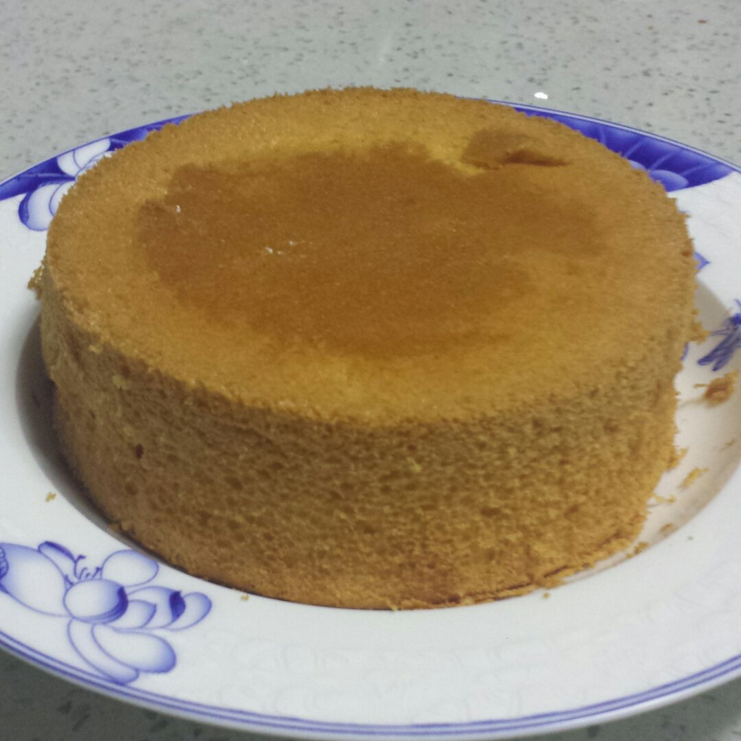 烤箱做蛋糕（戚风蛋糕的做法）