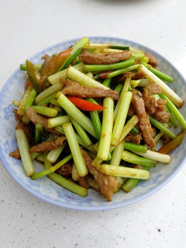 超简超好吃蒜苔炒肉丝