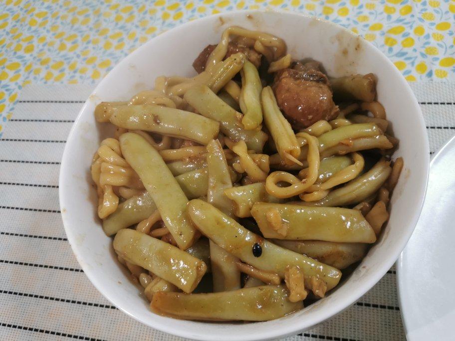 豆角焖面
