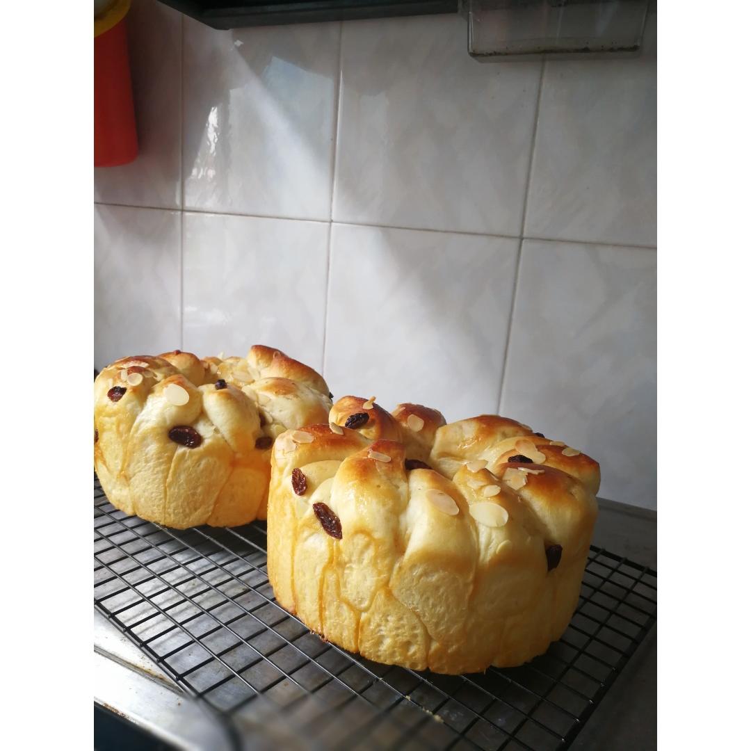 日式香浓炼乳面包