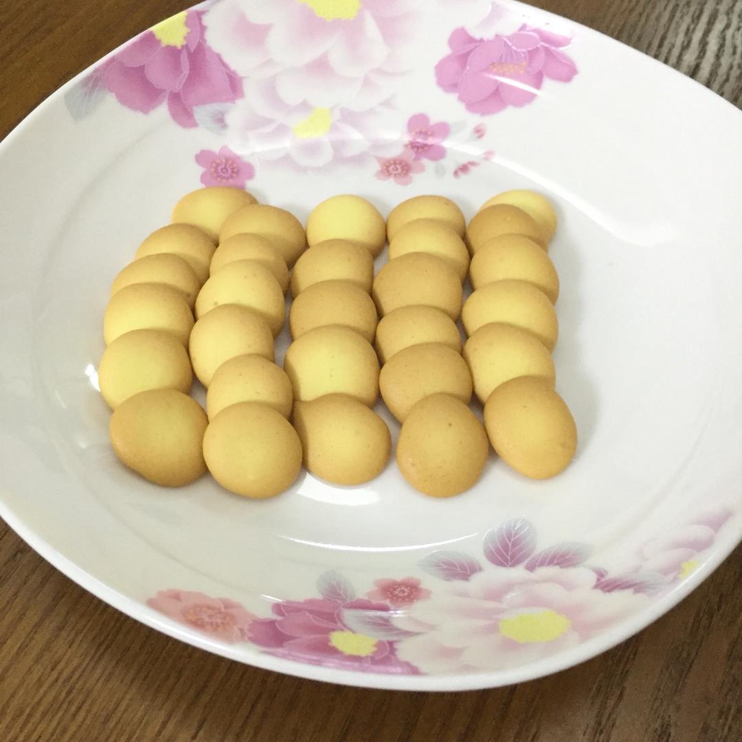 鸡蛋小饼干