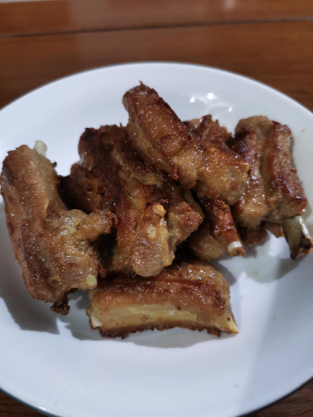 正宗酒店大厨做的，金牌蒜香骨