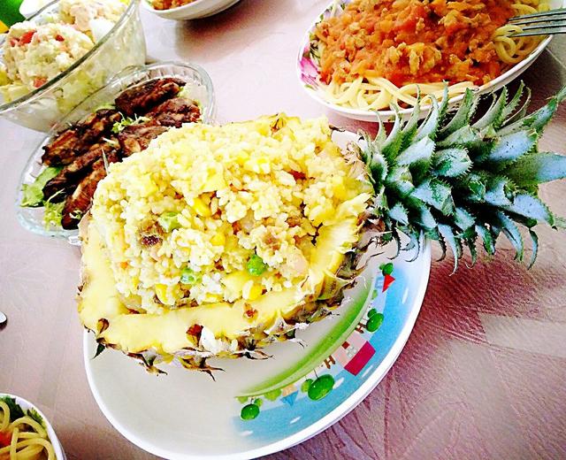 泰式咖喱菠萝饭
