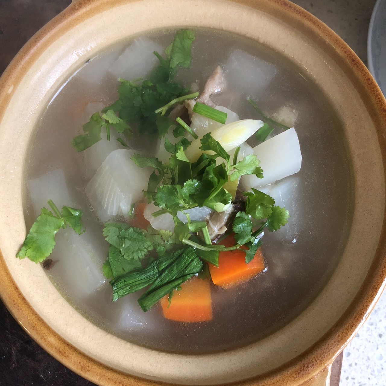 白萝卜牛腩汤（含清炖牛肉做法）