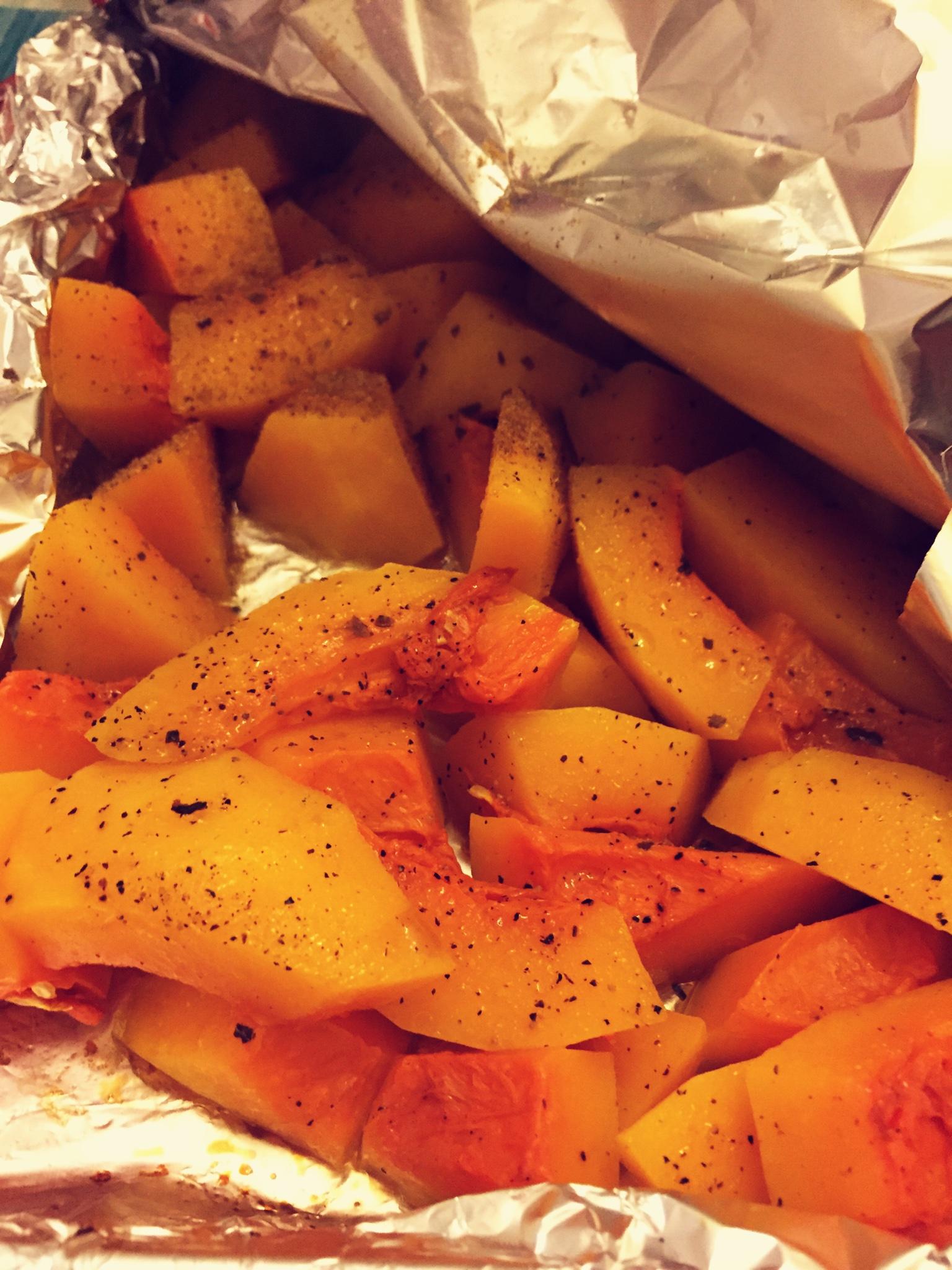 健康简单又好吃的烤胡桃南瓜的做法