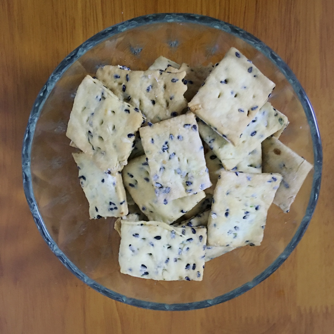 黑芝麻咸香饼干
