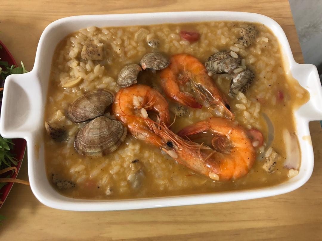 节日大餐西班牙海鲜饭Paella