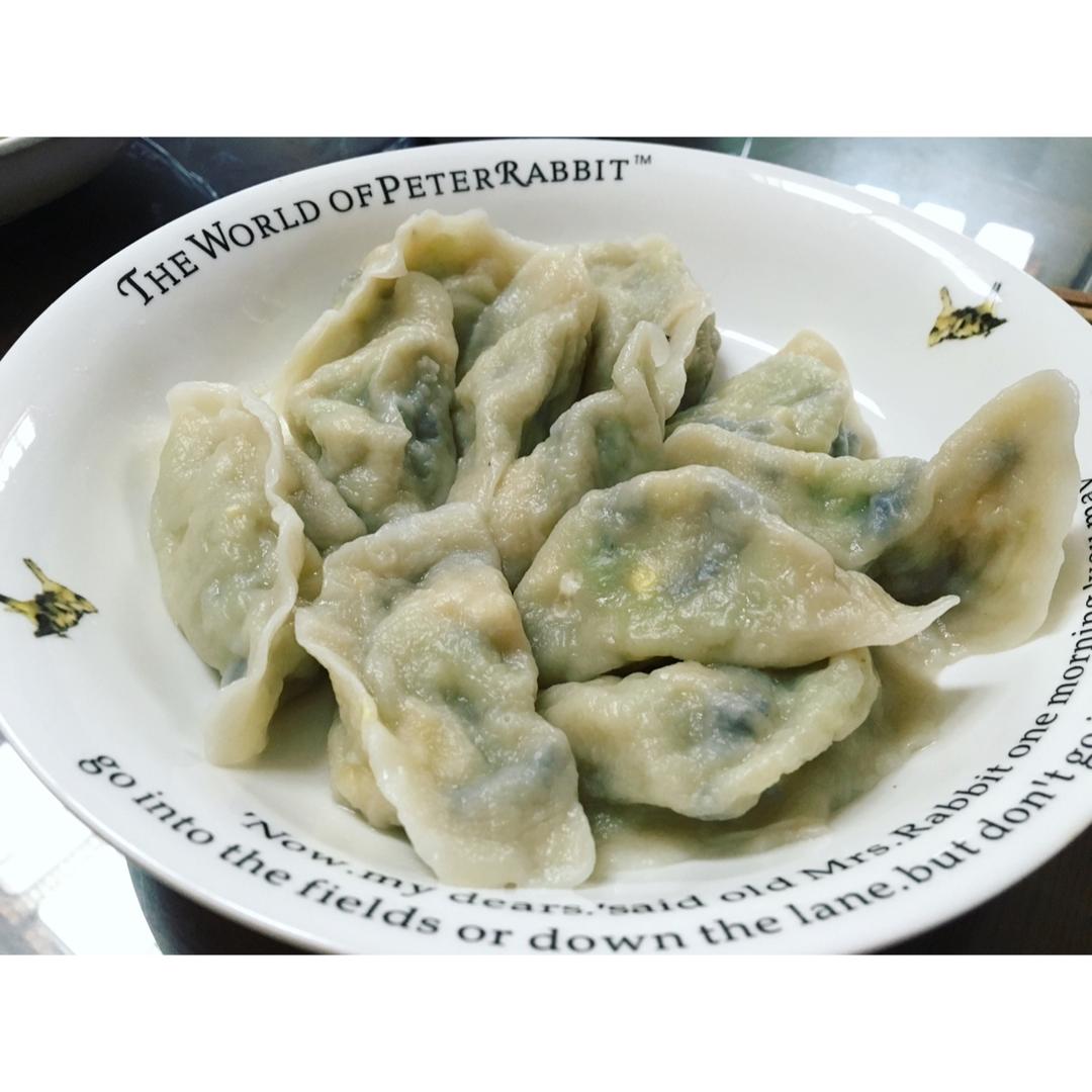 西葫芦虾皮鸡蛋水饺
