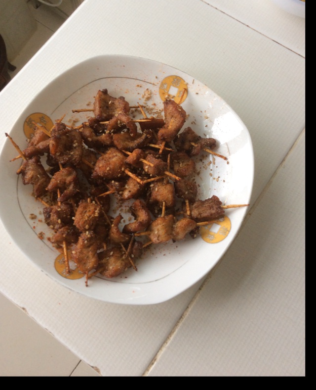 香 麻 辣牙签肉