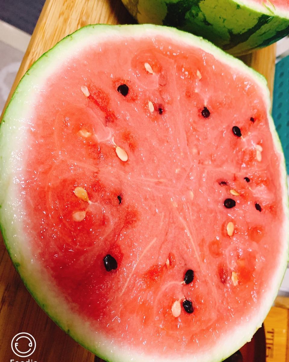 西瓜皮（详细处理方法）素炒 荤炒 凉拌 随意