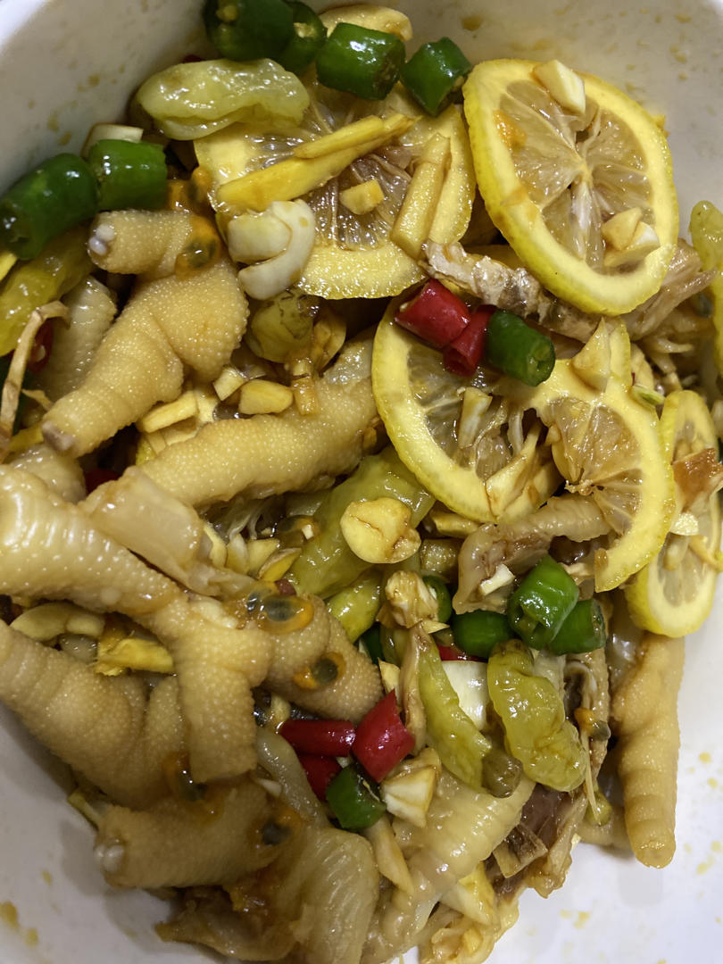 超开胃的柠檬百香果泡爪