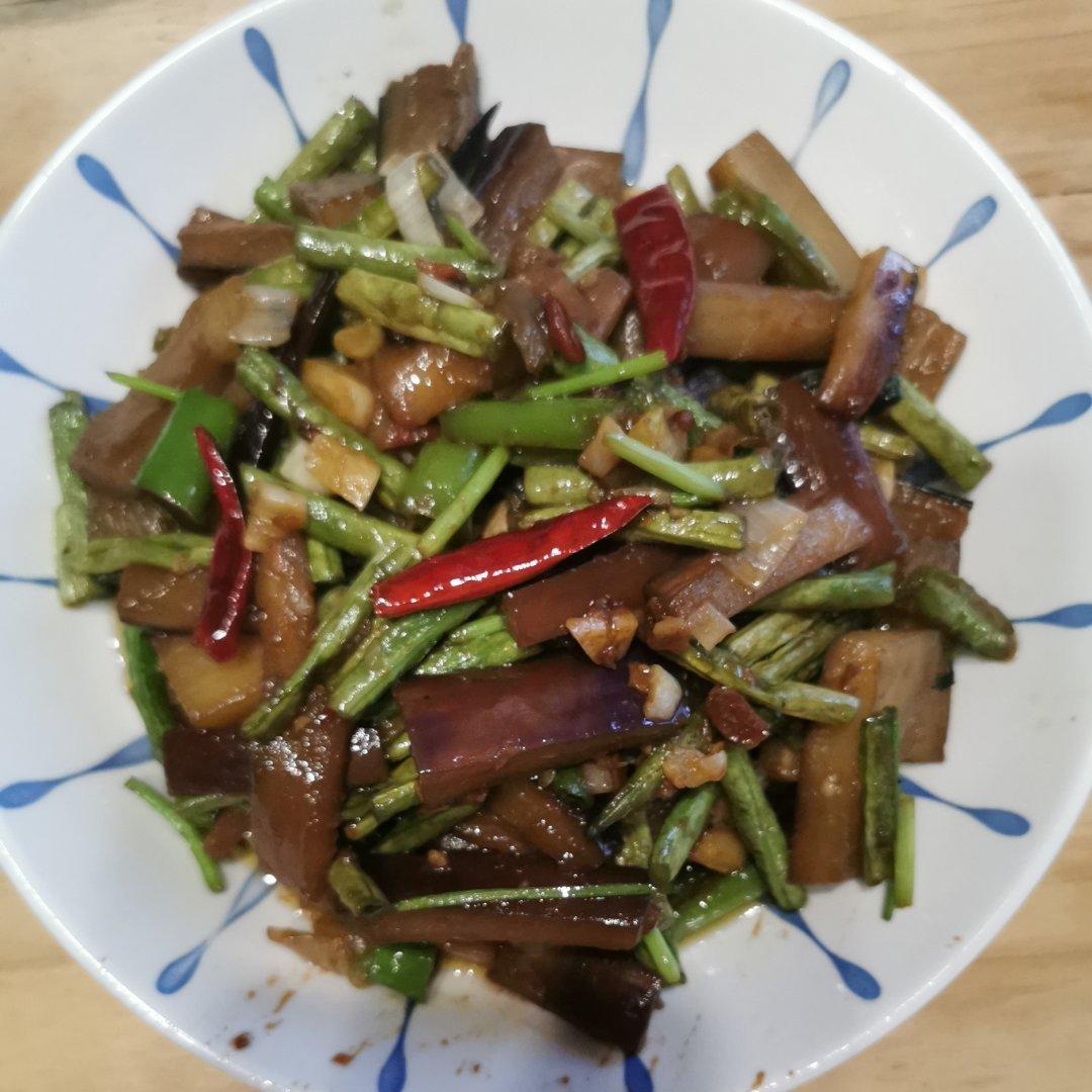 红油茄子豆角｜饭店做法