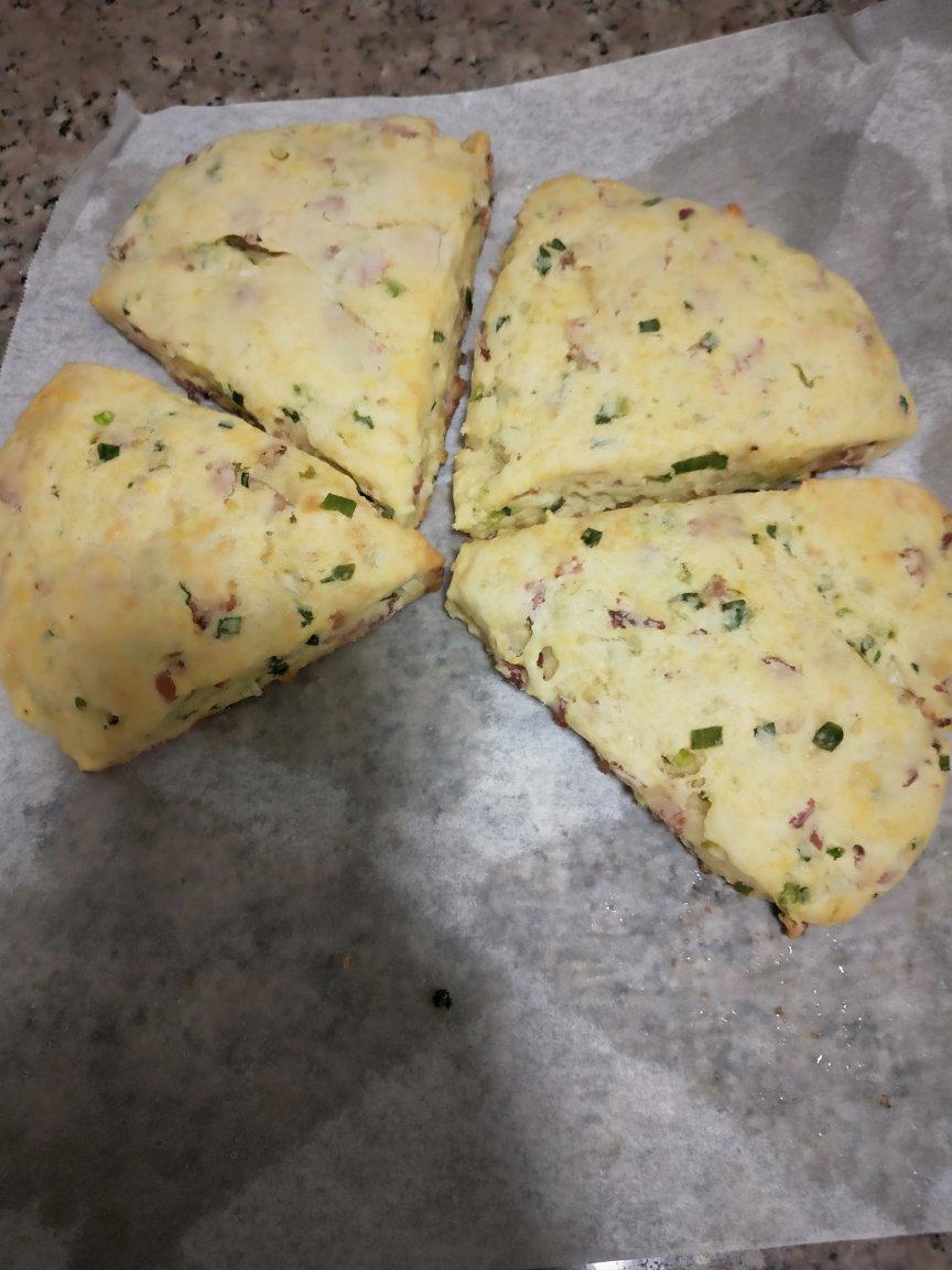 超级好吃的咸味司康Savoury Scones