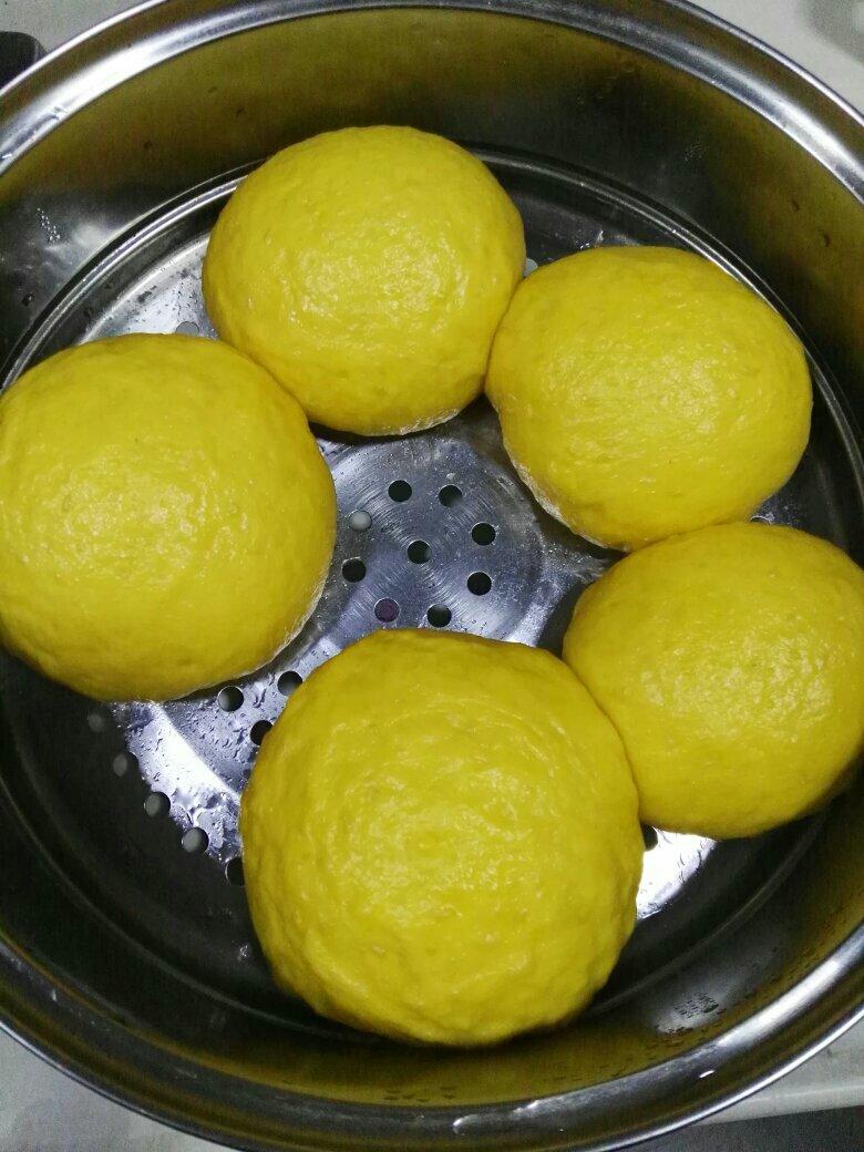 南瓜豆沙包
