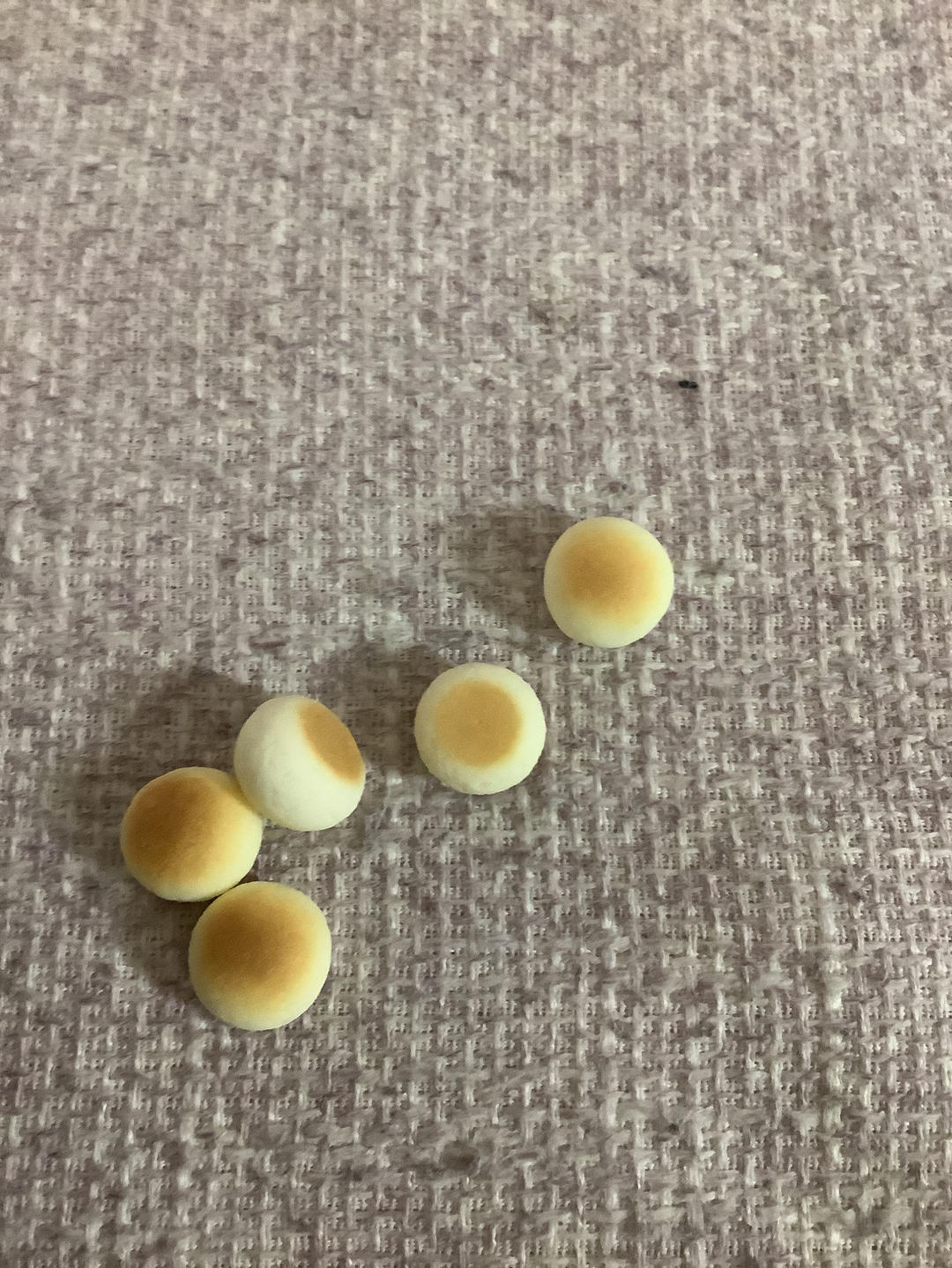 旺仔小馒头，酥松小饼干，奶香小馒头，劣狐狐烘焙