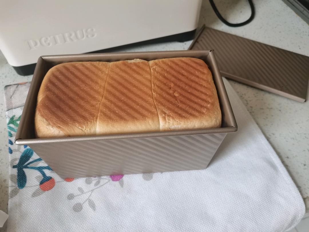 升级版奶香手撕吐司