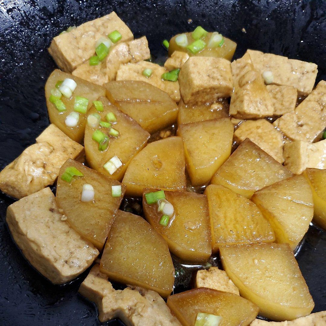 萝卜炖豆腐