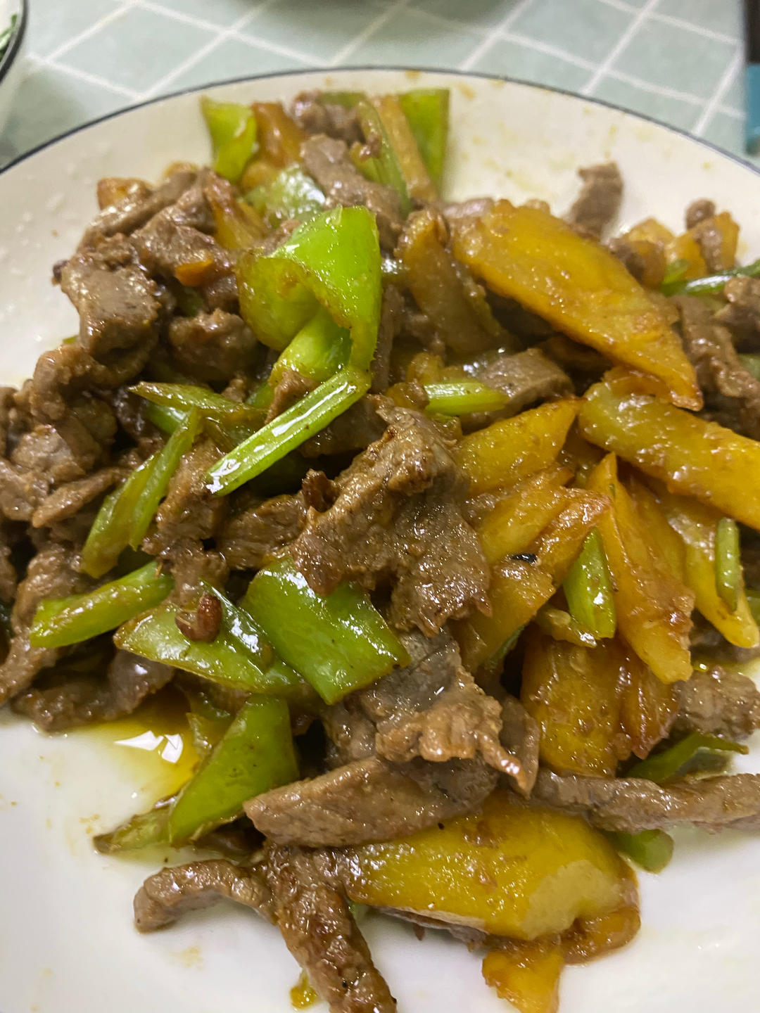 孜然土豆炒牛肉