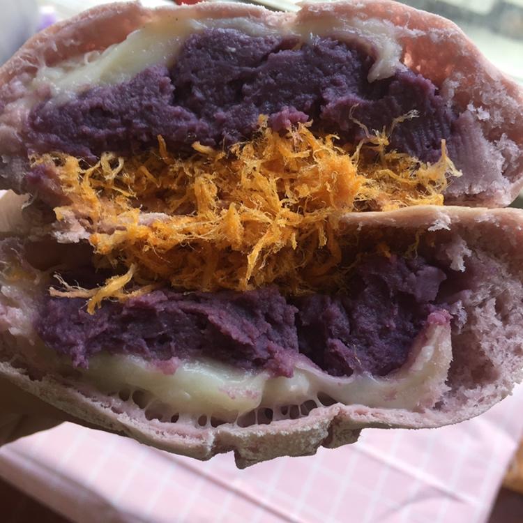 芋泥肉松麻薯软欧