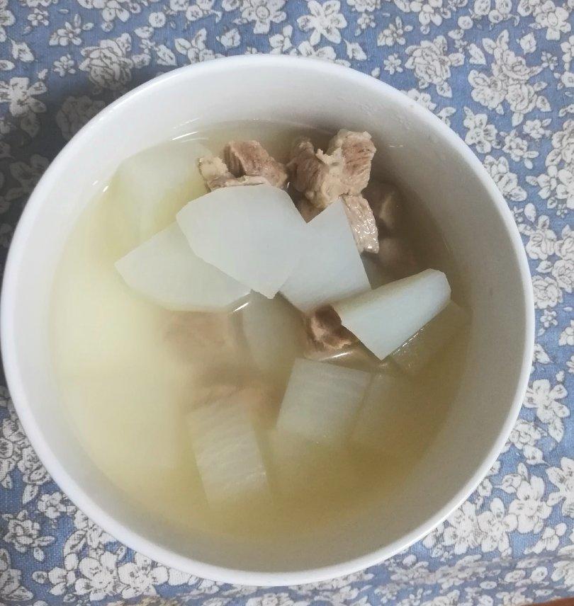 牛肉炖萝卜