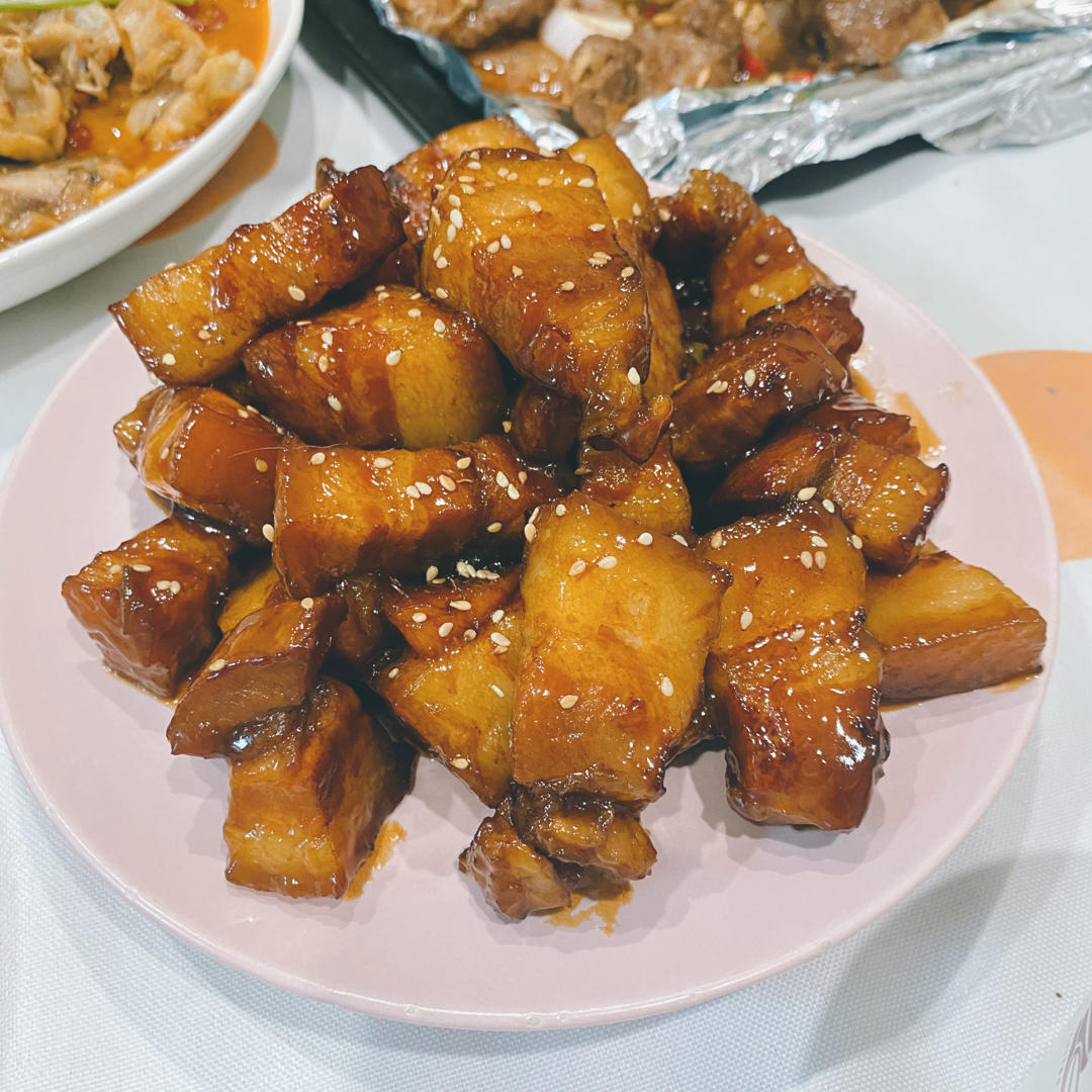 私房红烧肉 垂涎三尺软糯无比