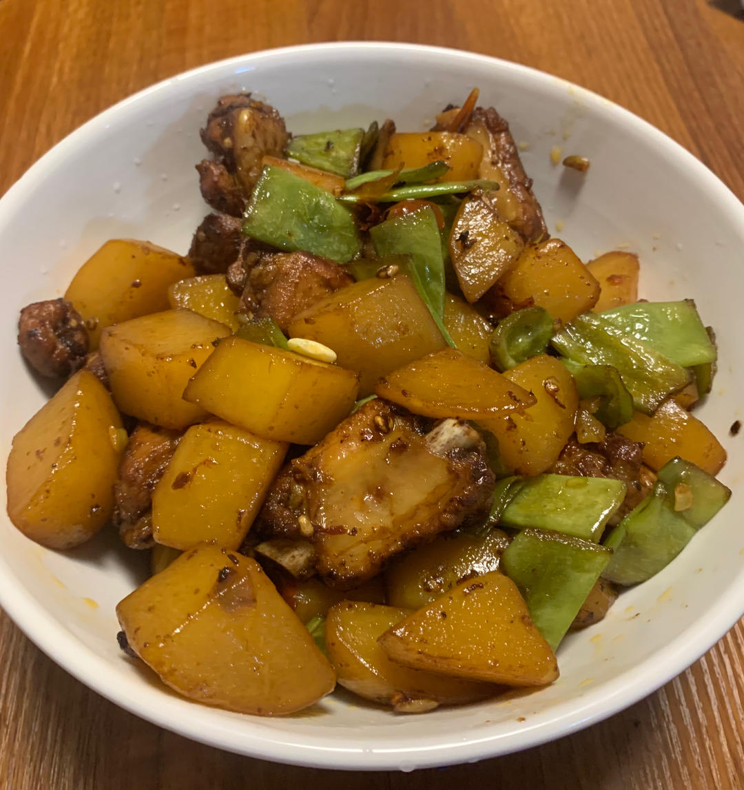 硬菜代表--排骨炖豆角土豆（豆角焖面胚子）