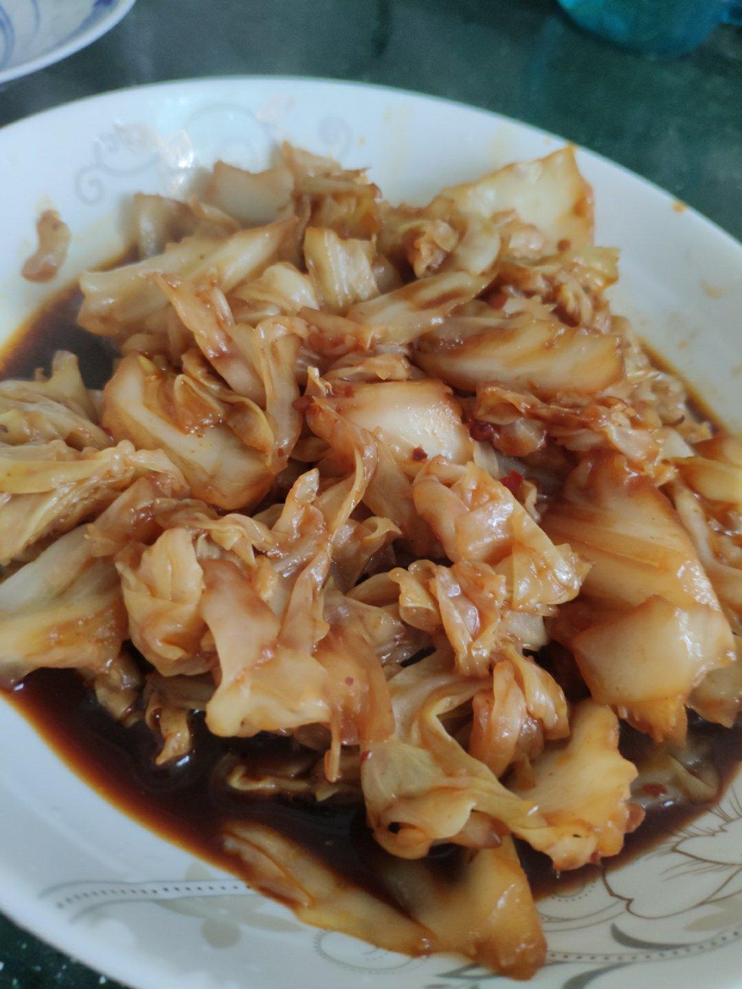 酱爆圆白菜（手撕版）