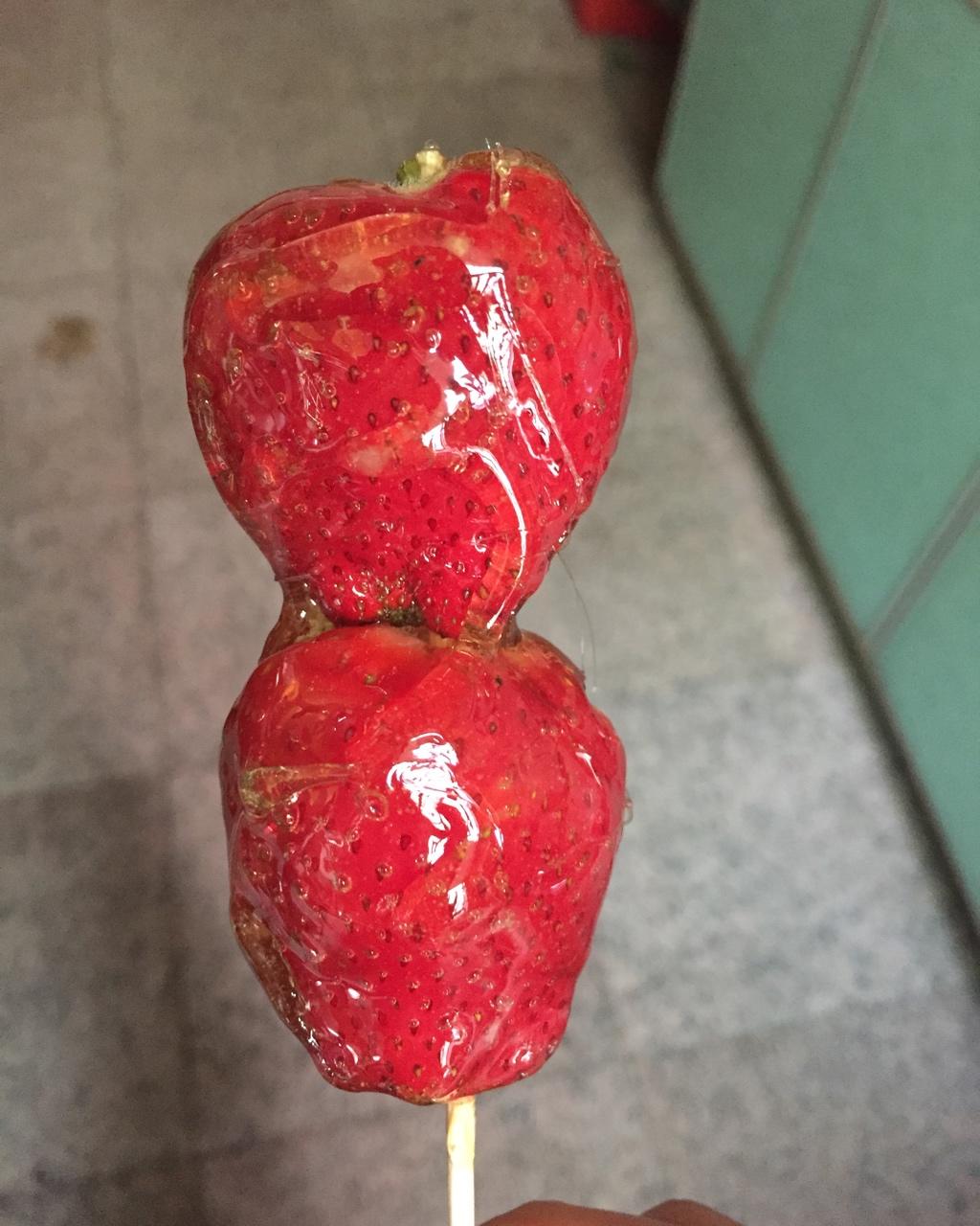 沉默中的xmt做的冰糖草莓