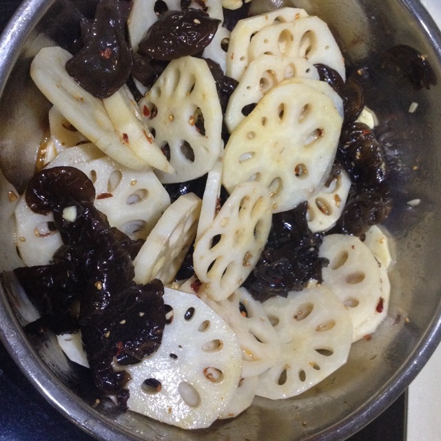 凉拌藕片