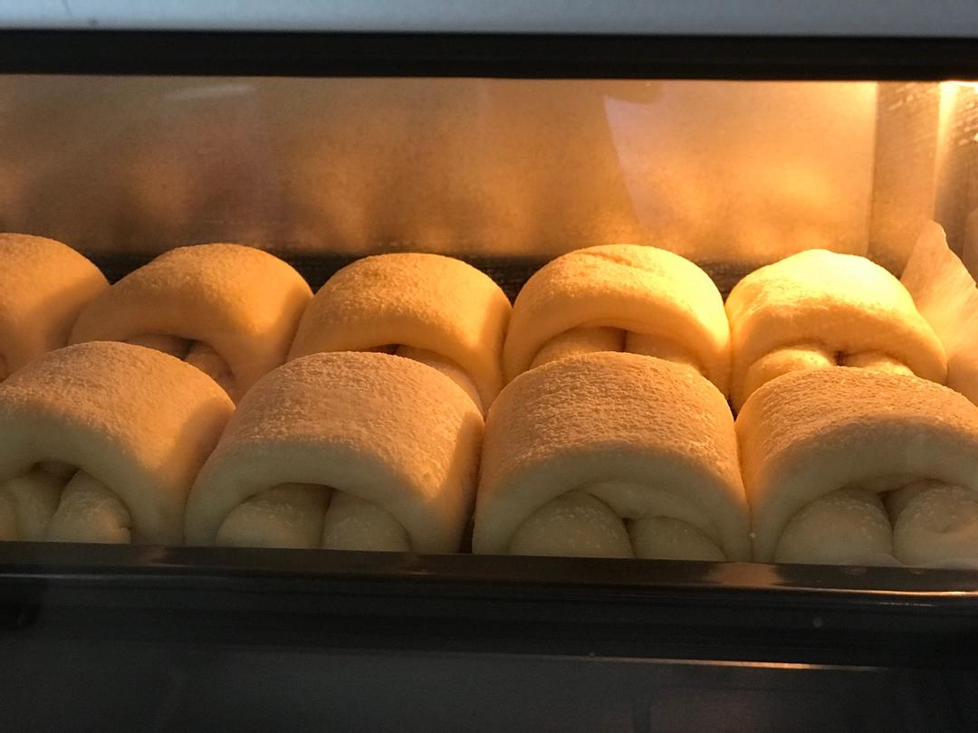 软到不知所措的牛奶卷