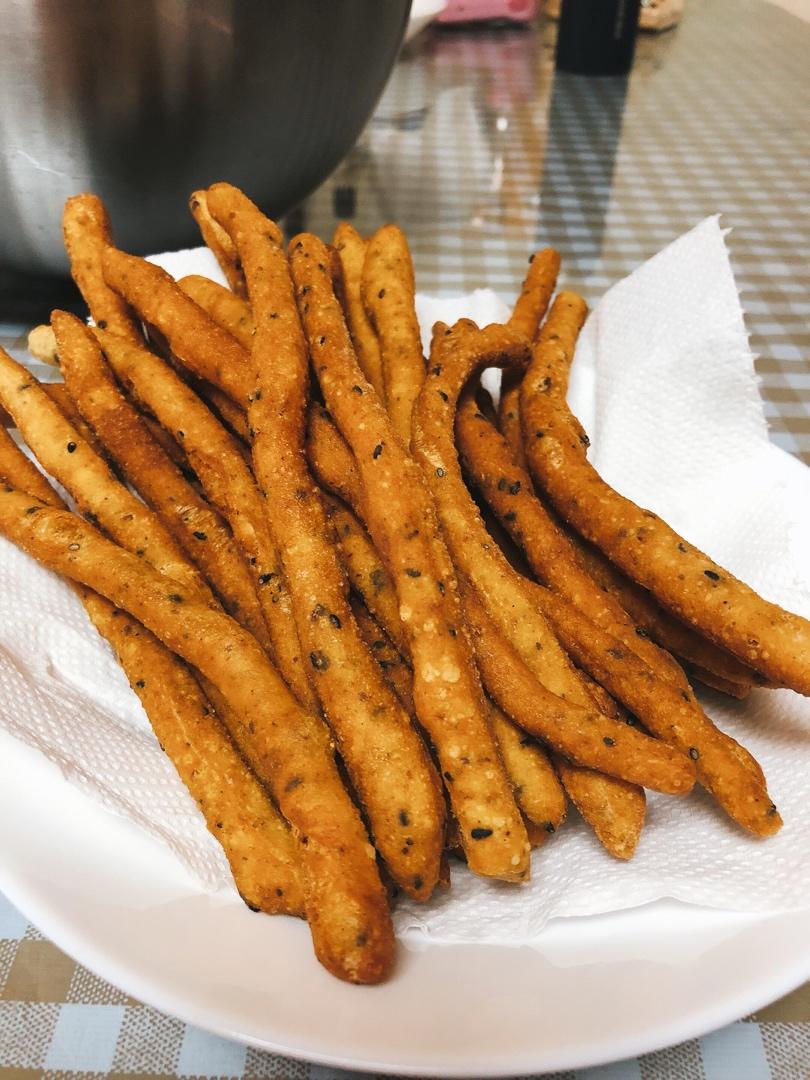 茴香小油条