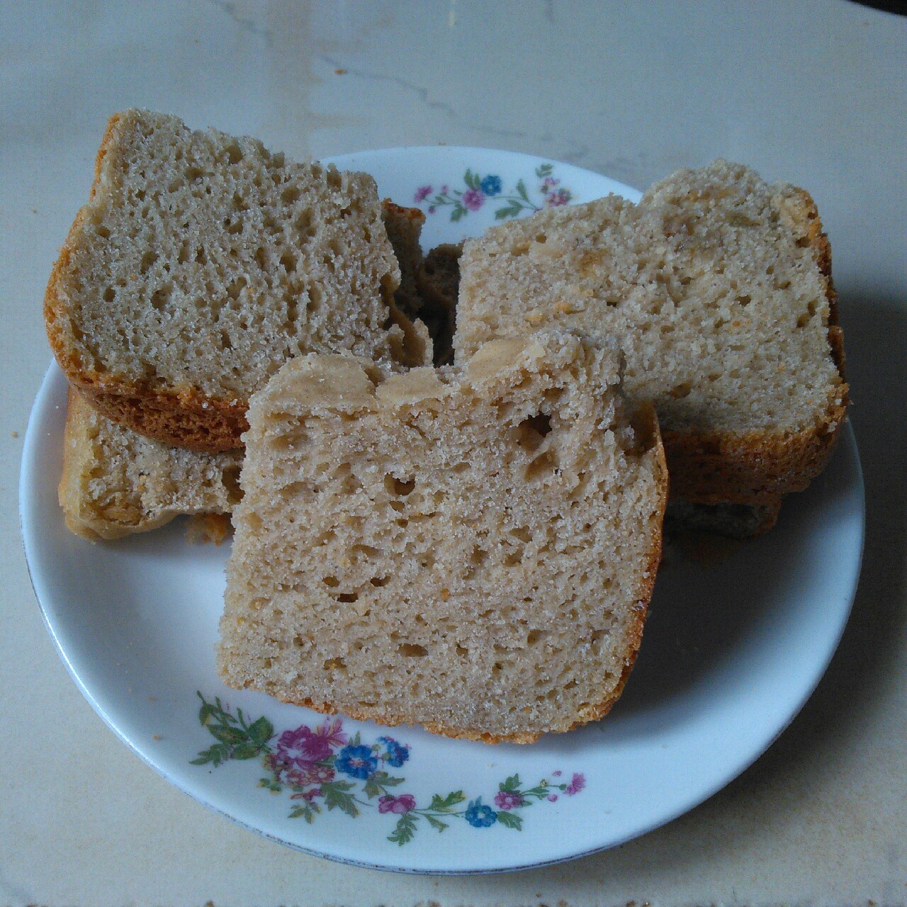 临水品茗做的荞麦面包