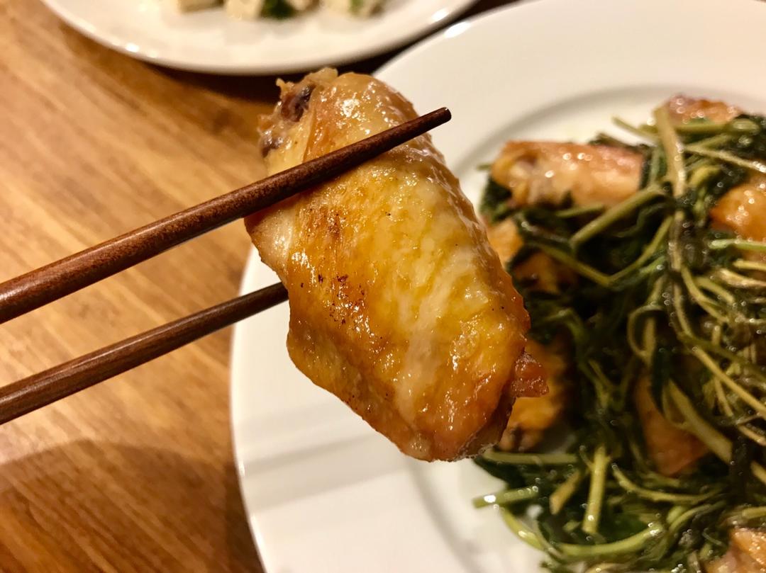 香椿煎鸡翅