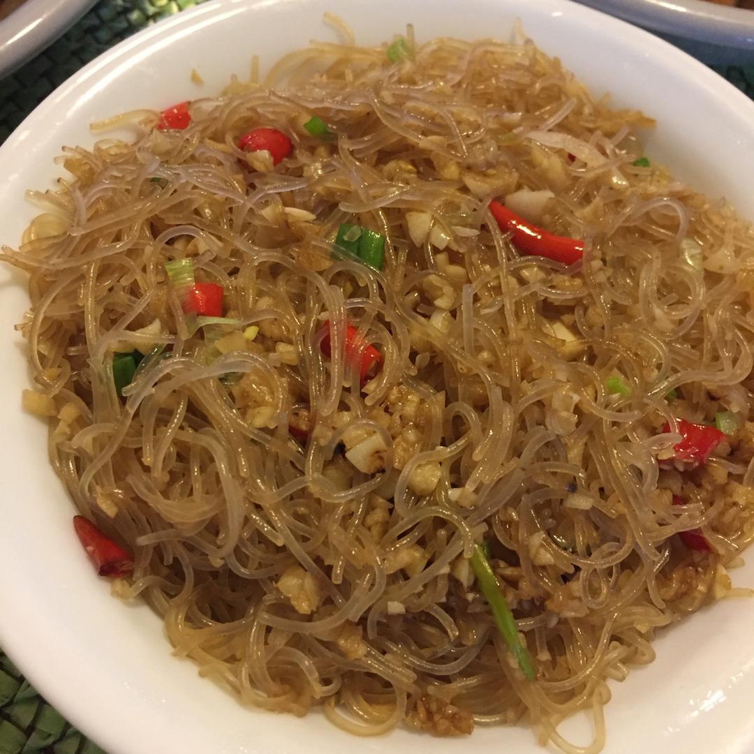不用海鲜的海鲜粉丝煲