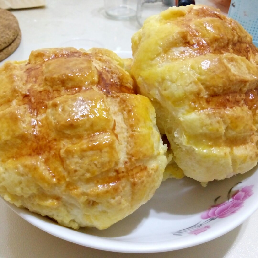 典型港式菠萝包