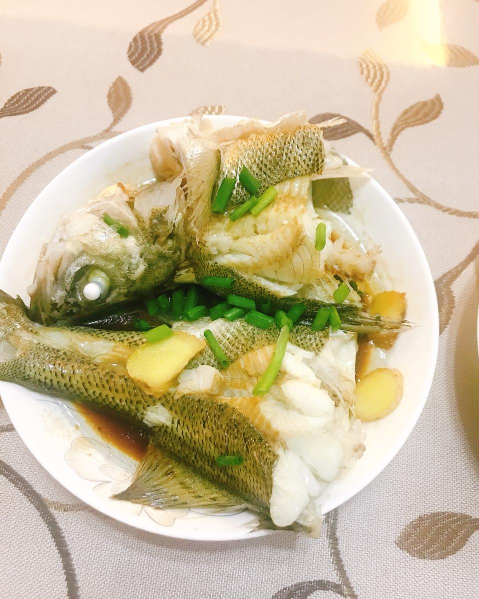 清蒸鲈鱼