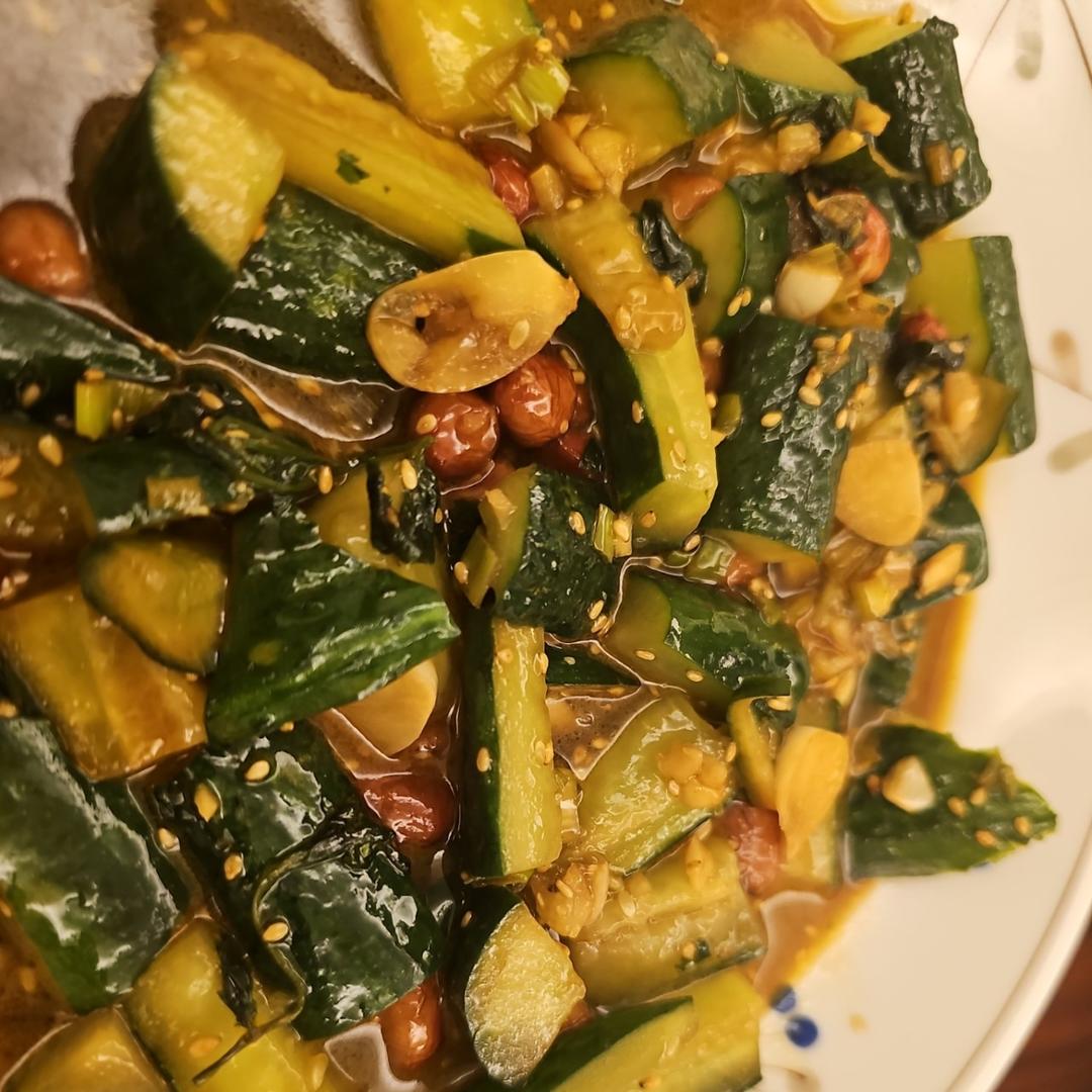 🌈酸酸辣辣巨开胃～超过瘾的凉拌黄瓜