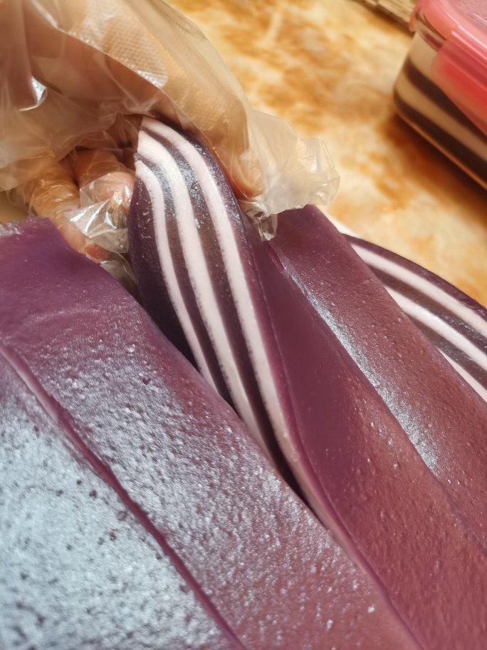 紫薯椰汁千层马蹄糕