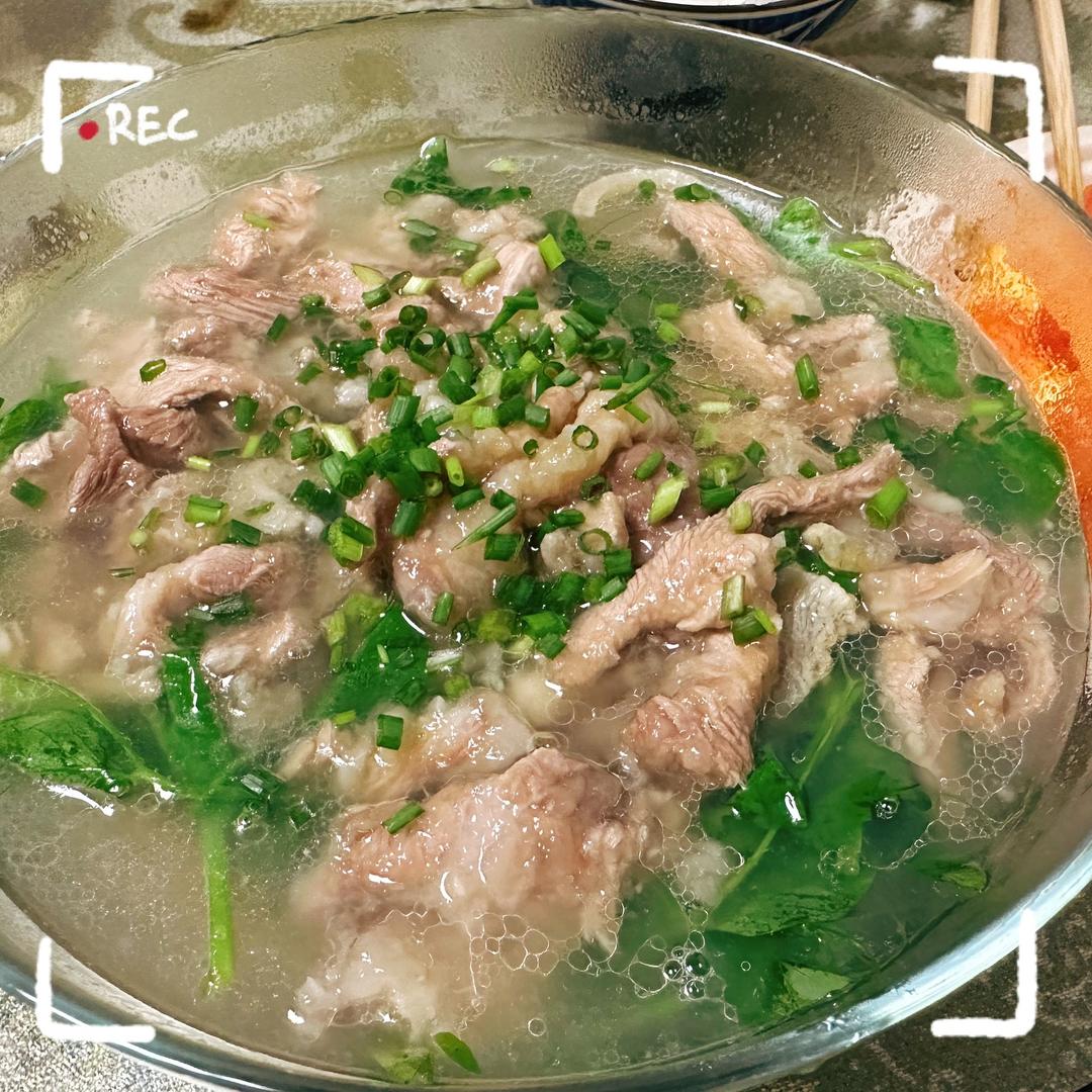 豌豆尖滑肉片