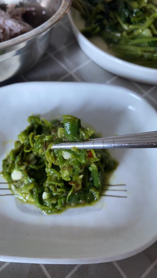 特色菜（擂辣椒）